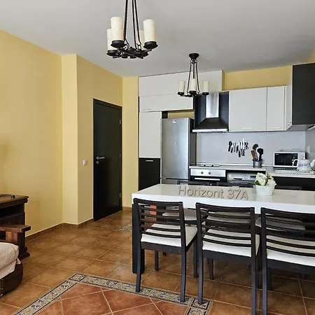 Aпартаменти хоризонт Апартаменты *