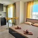شقة Aпартаменти хоризонт *