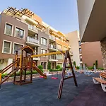 شقة Aпартаменти хоризонт