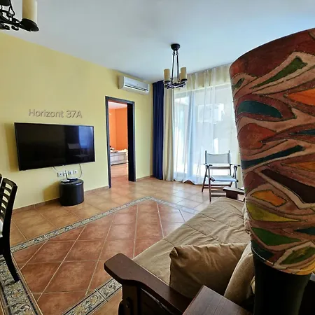 公寓 Aпартаменти хоризонт 索佐波尔