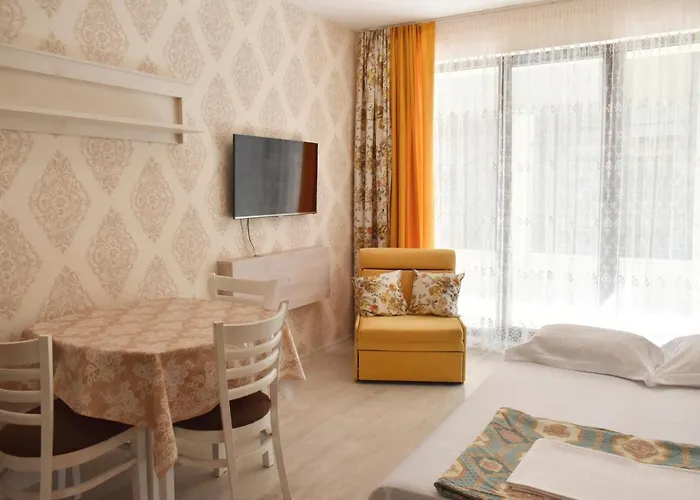 Aпартаменти хоризонт 公寓 索佐波尔